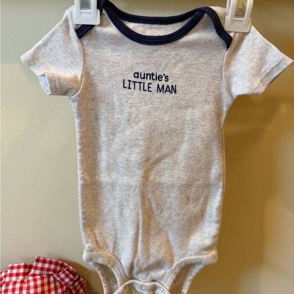 Carter's Baby Boys One Piece Bodysuit Size 12 Months AUNTIES LITTLE MAN